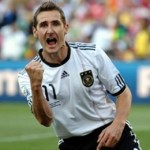 Miroslav Klose, egal cu marele Pele