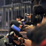 Mai mulţi jurnalişti, artişti şi politicieni susţin că CSAT nu trebuie să aibă în atenţie presa