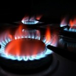 Preţul gazelor pentru consumatorii industriali, majorat cu 8%. Tariful pentru populaţie rămâne la nivelul actual