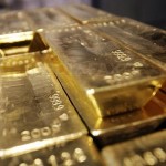 Preţul aurului se îndreaptă spre cea mai mare creştere lunară după august 2011