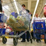 ernul a abrogat hotărârea care restricţionează deschiderea hypermarketurilor