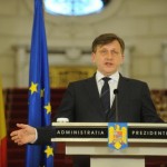 Antonescu: Traian Băsescu e o epavă politică, prin discurs, atitudine, aspect şi comportament