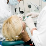 Ministerul Sănătăţii: Dentiştii pot avea cabinete mobile pentru consultaţii în zonele izolate