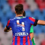 UEFA forţează Steaua să renunţe la „fiţa de pe tricou”