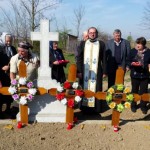 Preotul Gabriel Ichim a îngropat creştineşte toţi morţii abandonaţi la morgă