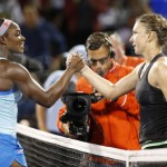 Simona Halep o distruge pe Sloane Stephens şi aşteaptă meciul cu Serena Williams din penultimul act