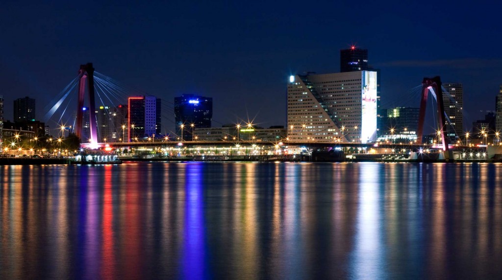 41127_fullimage_Rotterdam-skyline