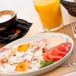 Beneficii mai putin cunoscute pentru a sări peste micul dejun