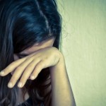 Minoră de 15 ani agresată sexual de tatăl vitreg