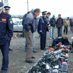 Depistat de poliţişti în timp ce comercializa bunuri fără documente de provenienţă