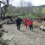 Echipa Crucii Roșii Bacău a oferit sprijini familiile din comuna Brusturoasa