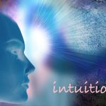 5 modalitati de a-ti spori intuitia