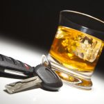 Sancţionaţi de poliţişti pentru conducere sub influenţa alcoolului
