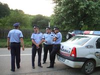 Politia trimite grupe de interventie la Sascut si Podu Turcului