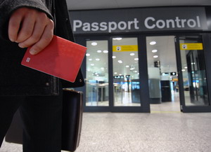 Controversa pasapoartelor biometrice: Autoritatile evita sa ia pozitii ferme