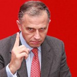 Mircea Geoană va fi schimbat de la şefia Senatului. PSD: Corlăţean, în locul lui Geoană
