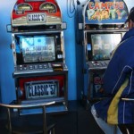 Au sustras bani din aparate electronice de jocuri de noroc