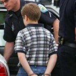Minori cercetaţi în stare de arestare preventivă