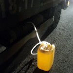 Bacau: Doi barbati din Margineni au sustras combustibil din rezervorul unui camion