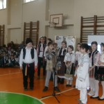 Hora Unirii la scoala „Mihai Dragan”