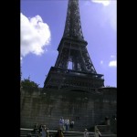 Turnul Eiffel a împlinit, fără fast, 125 de ani