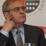Laszlo Tokes rămâne fără Ordinul „Steaua României”