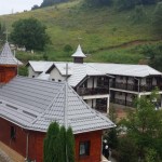 Paraclisul Mănăstirii Valea Budului a fost târnosit