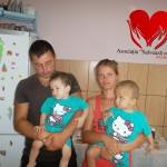 Campanie umanitară a Asociației “Salveză o inimă”: “Gemenii vor să vadă zâmbetul mamei!”