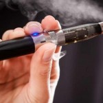 STUDIU: Ţigările electronice favorizează dependenţa de nicotină şi sunt inutile în renunţarea la fumat