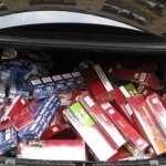 740 de pachete de ţigări de contrabandă confiscate de poliţişti