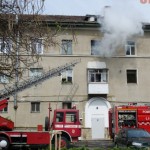 Un barbat de 57 de ani a suferit arsuri in urma exploziei dintr-o garsoniera din Onesti