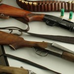 Perchezitii in Bacau la persoanele banuite de contrabanda cu arme