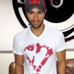 Enrique Iglesias se alătură organizației Save the Children pentru a ajuta copiii defavorizați