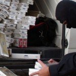 Țigarete de contrabandă, confiscate de polițiști