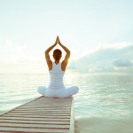 Mişcări yoga pe care le poţi face în viaţa de zi cu zi