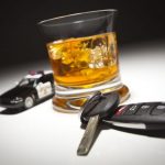 Depistat de poliţişti la volan sub influenţa băuturilor alcoolice